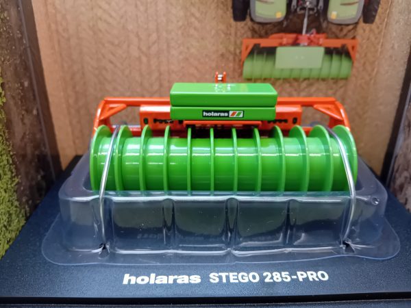 Universal Hobbies 1/32  Holaras Silage Packer Stego 285-PRO - Image 4